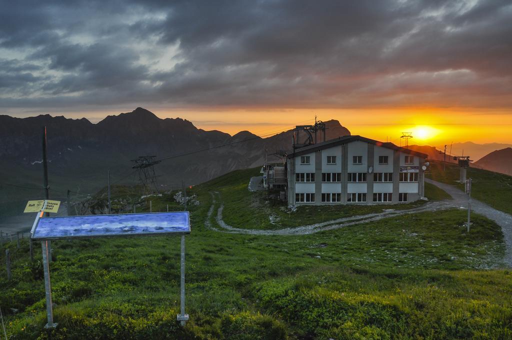 Berghotel Bonistock Frutt Exteriör bild